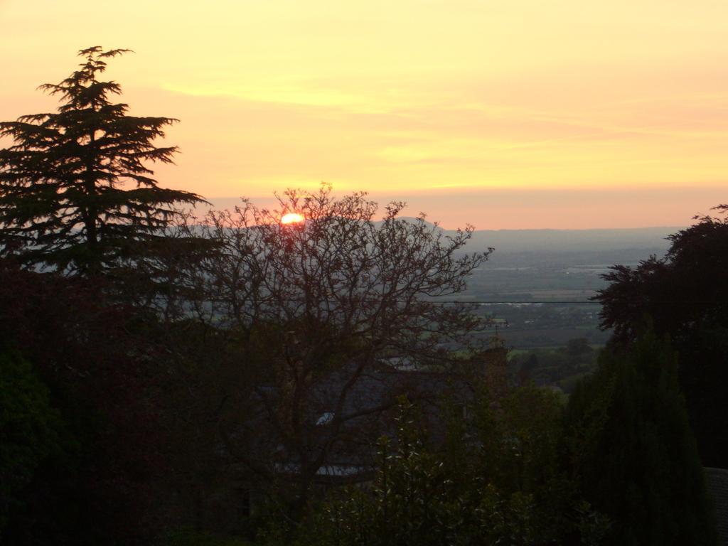 Cleeve Hill Hotel Bishop's Cleeve ภายนอก รูปภาพ