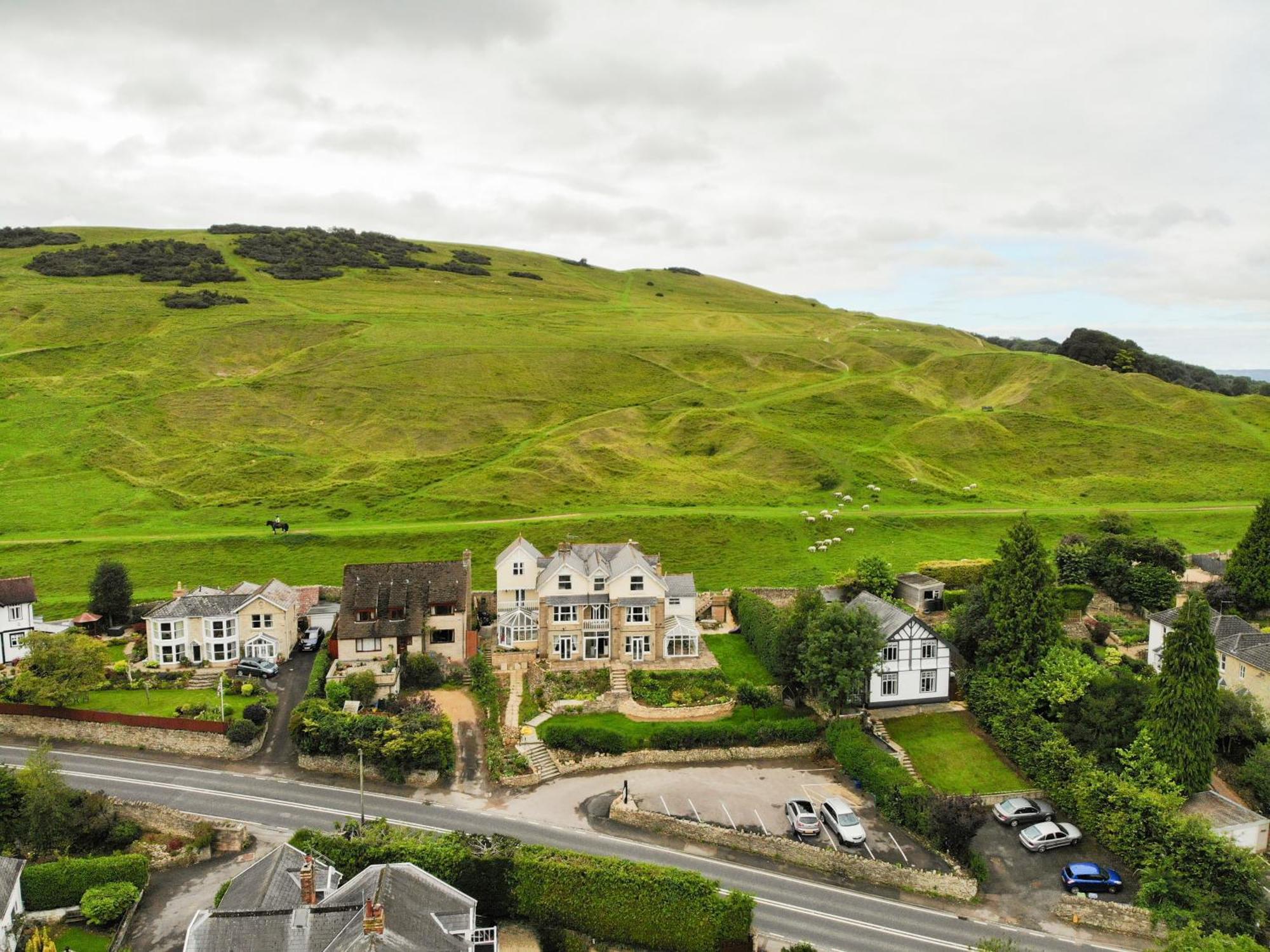 Cleeve Hill Hotel Bishop's Cleeve ภายนอก รูปภาพ
