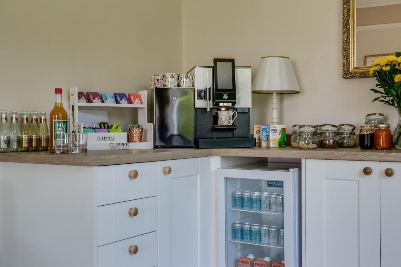 Cleeve Hill Hotel Bishop's Cleeve ภายนอก รูปภาพ